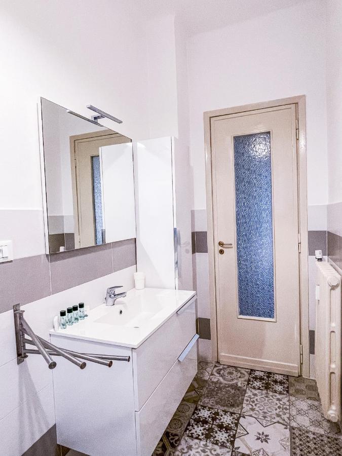 Myhouse Inn Marche - Affitti Brevi Italia Turin Bagian luar foto
